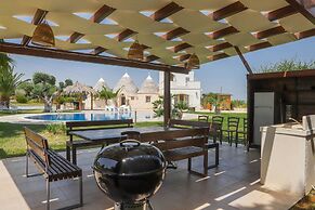 TD Trulli Bruco Large Pool for Family Fun