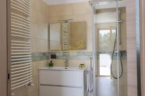 TD Trulli Bruco Large Pool for Family Fun