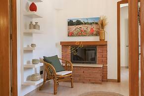 TD Trulli Bruco Large Pool for Family Fun