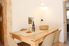 TD Trulli Bruco Large Pool for Family Fun