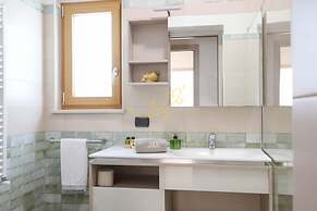 TD Trulli Bruco Large Pool for Family Fun