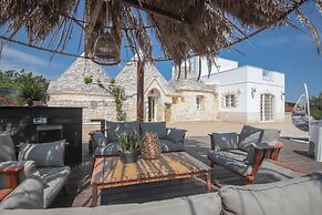 TD Trulli Bruco Large Pool for Family Fun