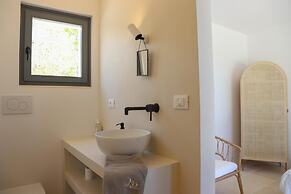 TD Trulli Tortorella w Nature Pool Sauna