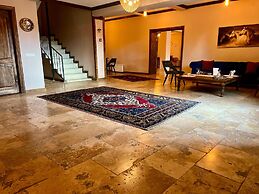 Grand Uçhisar Hotel