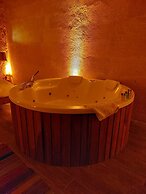 Grand Uçhisar Hotel