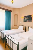 Grand Uçhisar Hotel
