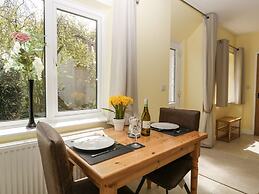 Long Batch Cottage