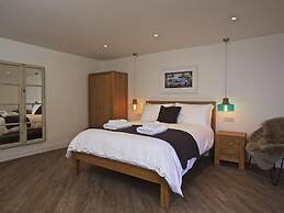 The Barn, 20 At The Beach