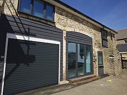 The Barn, 20 At The Beach