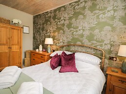 Hideaway Cottage