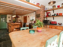 Riverside 67 Dorchester Road