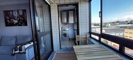 Matosinhos SEA Side 2BD by Vacationy