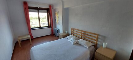 Matosinhos SEA Side 2BD by Vacationy