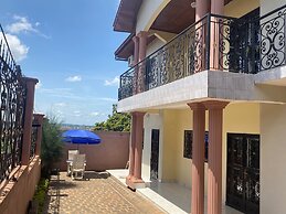 Manoir des Princesses Ekoumdoum