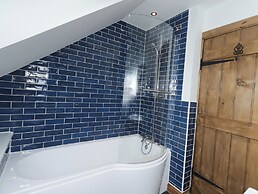 Lucys Cottage