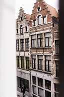 Gorgeous Apartment in old City Centre of Antwerp 1