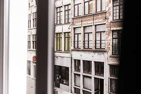 Gorgeous Apartment in old City Centre of Antwerp 1