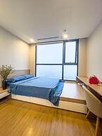 Canh Apartment in Vinhomes Green Bay
