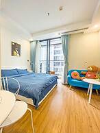 Canh Apartment in Vinhomes Green Bay