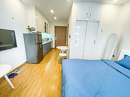 Canh Apartment in Vinhomes Green Bay