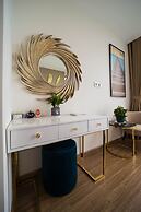 Canh Apartment in Vinhomes Green Bay