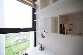 Canh Apartment in Vinhomes Green Bay