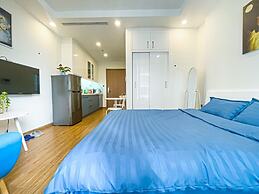Canh Apartment in Vinhomes Green Bay