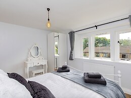 Mischa Cottage