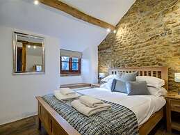 Hollytree Cottage