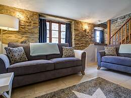Hollytree Cottage