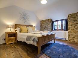 Hollytree Cottage