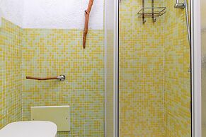 Il Vecchio Faro A42 150mt From The Beach