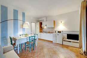 Il Borgo 10/5 700mt From The Beach