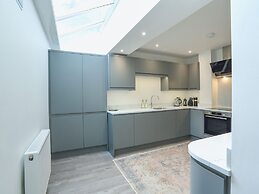 Bay Tree Cottage, Dartmouth