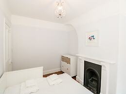 Bay Tree Cottage, Dartmouth