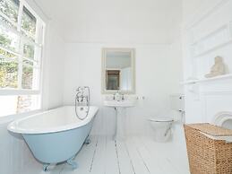 Bay Tree Cottage, Dartmouth