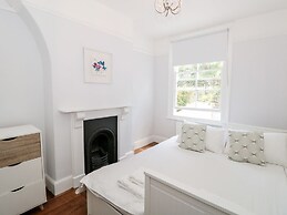 Bay Tree Cottage, Dartmouth