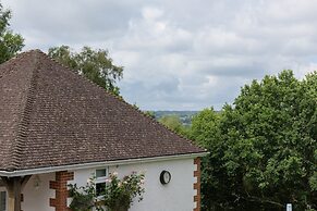 Heath Retreat