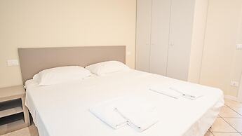 Sweet Lake Apartment - Italian Homing