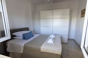 Casa Terrazzina in Torre Santa Sabina