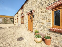 The Stables, Burton Bradstock