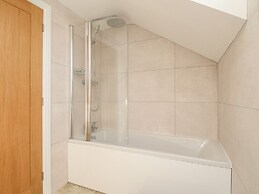 The Stables, Burton Bradstock