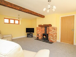 The Stables, Burton Bradstock