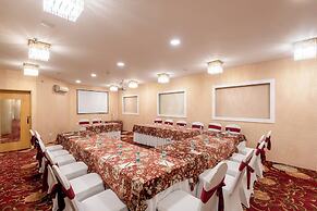 Mango Grove Hotel