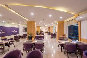 Mango Grove Hotel