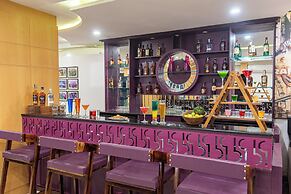 Mango Grove Hotel