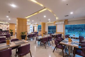 Mango Grove Hotel