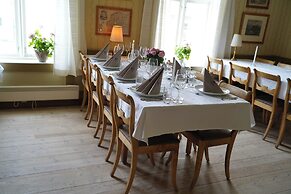 Kongsvold Fjeldstue by Frich`s