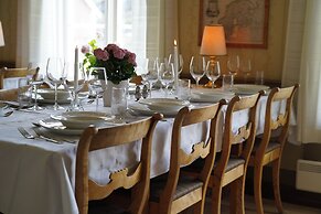 Kongsvold Fjeldstue by Frich`s