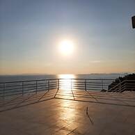 Charming 4-bed Villa in Pefkali